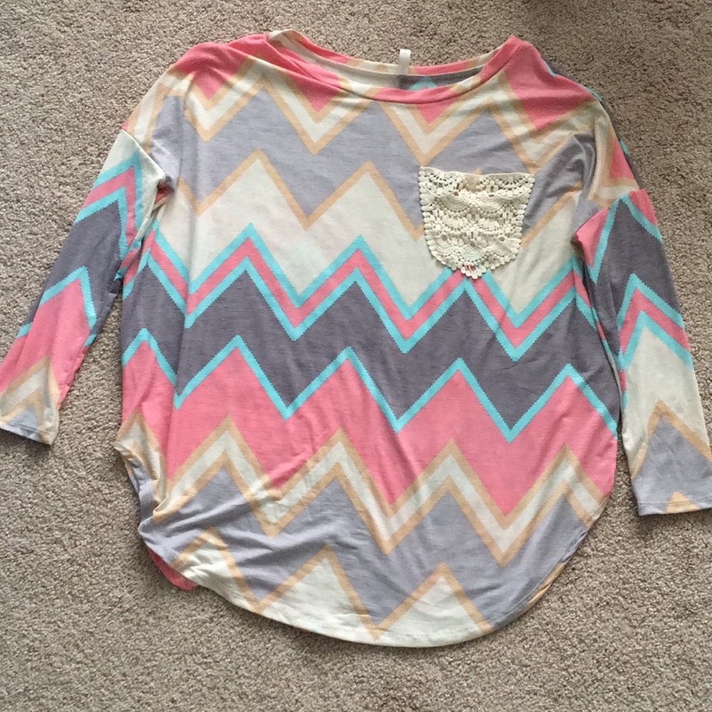 Long sleeve chevron spring colored tunic